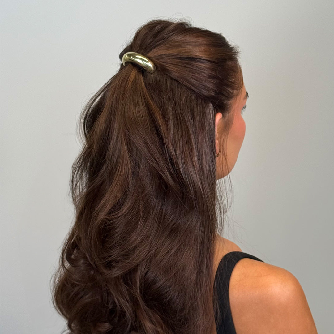 The Best Hairstyles to Show Off Long, Luxurious Extensions For First-Timers