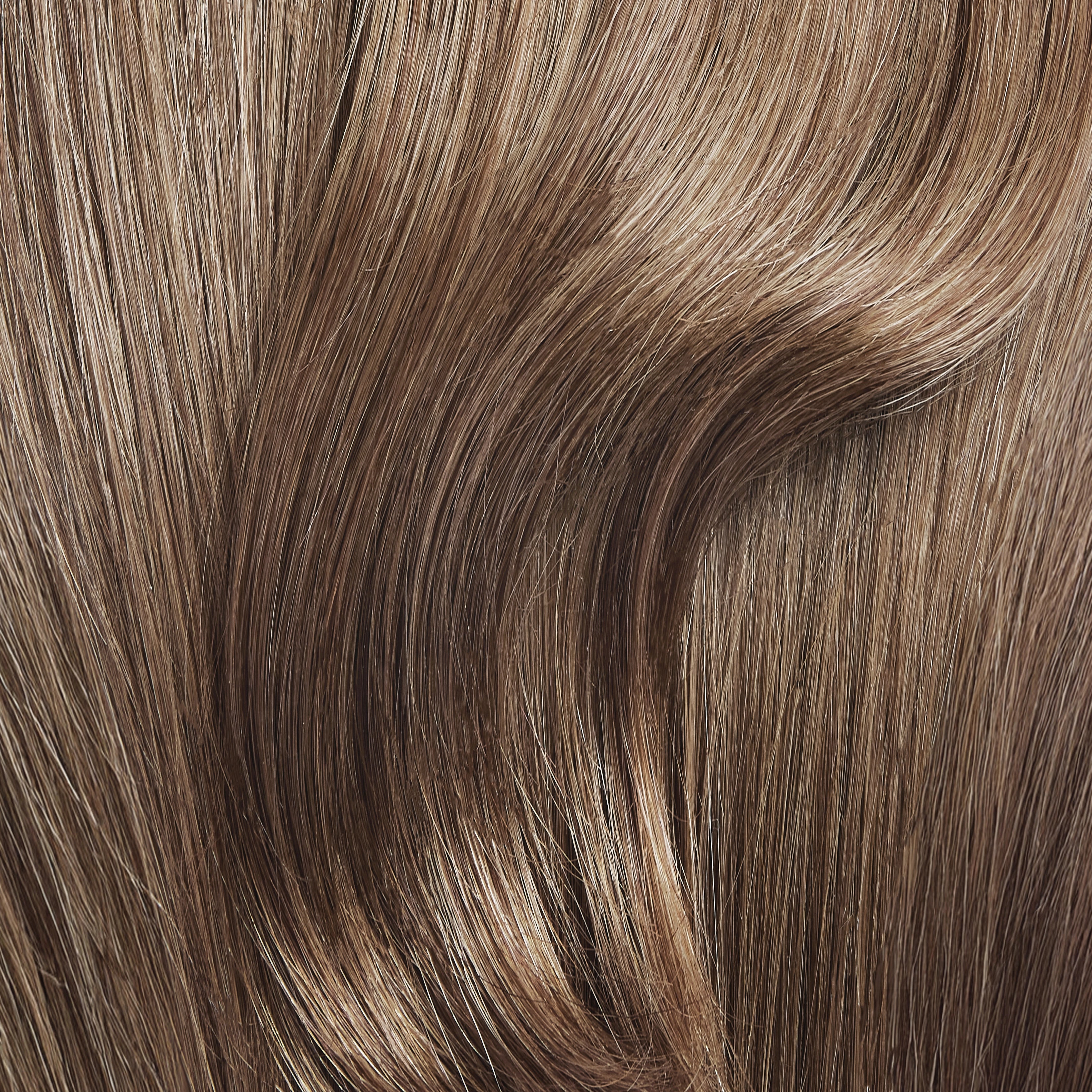 SEAMLESS® Tapes 18 Inches - SWAY Hair Extensions Cappuccino-4-8 clip-in hair extensions made of 100% Double Drawn, Remy Human Hair. SWAY SEAMLESS® Tapes, 18 inches. Lightweight, flexible, and perfect for any hairstyle.