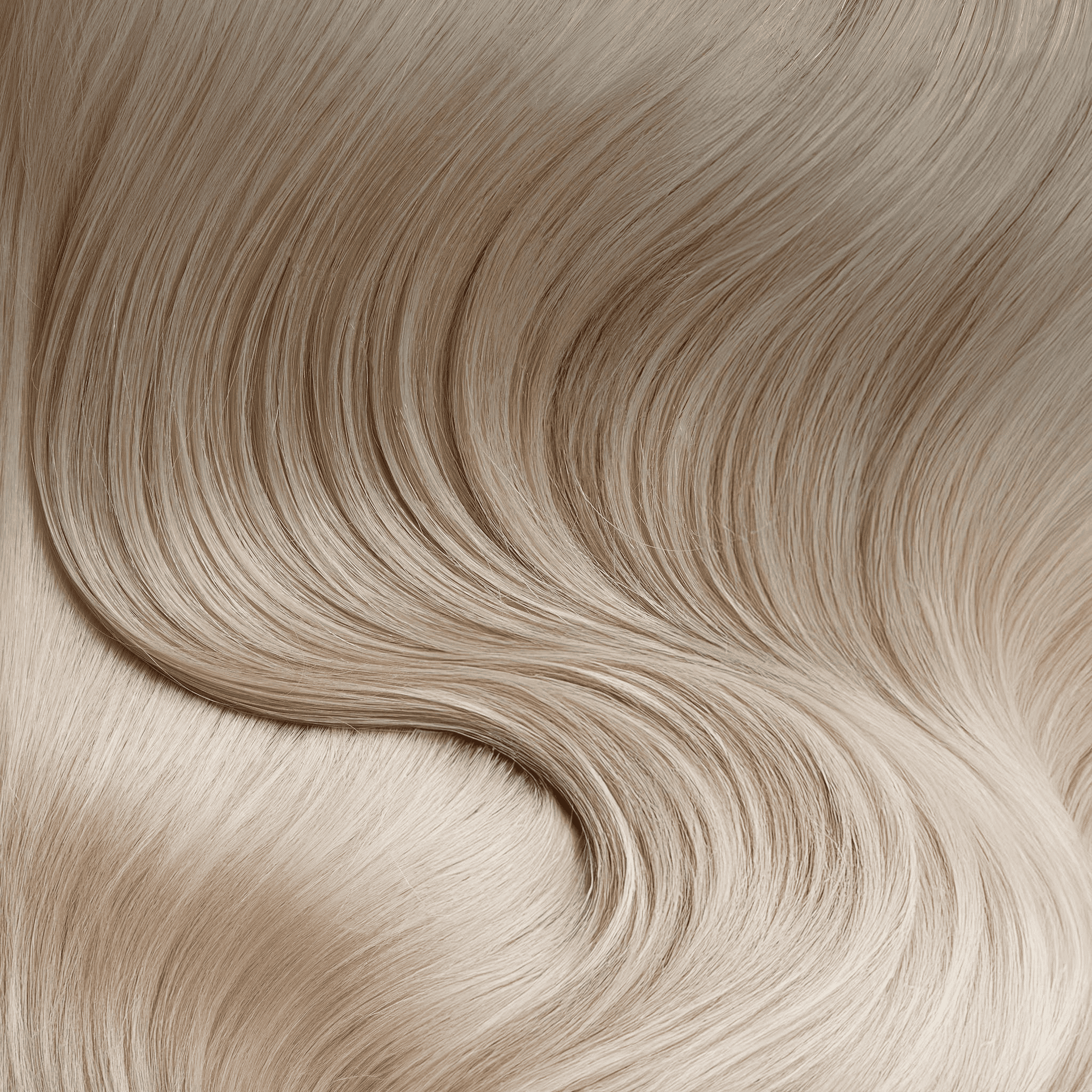SEAMLESS® Tapes 14 inch - SWAY Hair Extensions - Thin, flexible, and discreet. 100% Double Drawn Remy Human Hair. Versatile and reusable. Shade - ROOTED BEACH BLONDE